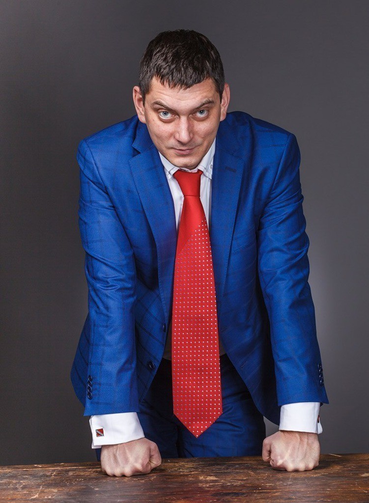 Максим Батырев: «Менеджер - это лидер. Слабые вожаки никому не нужны!» Максим Батырев: «Менеджер - это лидер. Слабые вожаки никому не нужны!»