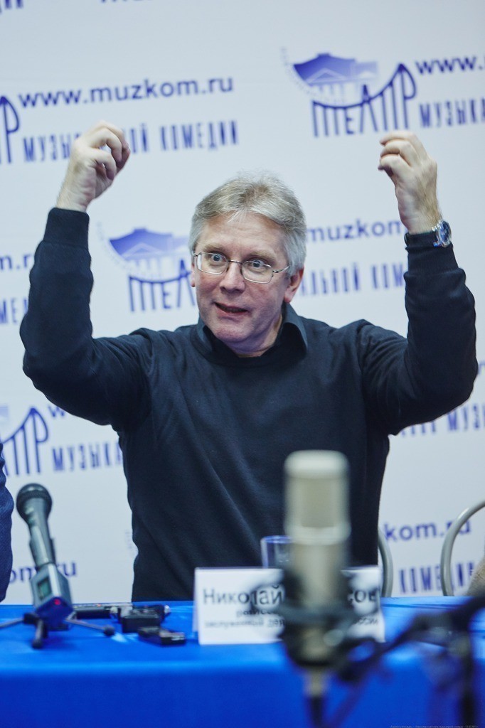 Николай Андросов: «В детстве я танцевал круглосуточно!» Николай Андросов: «В детстве я танцевал круглосуточно!»