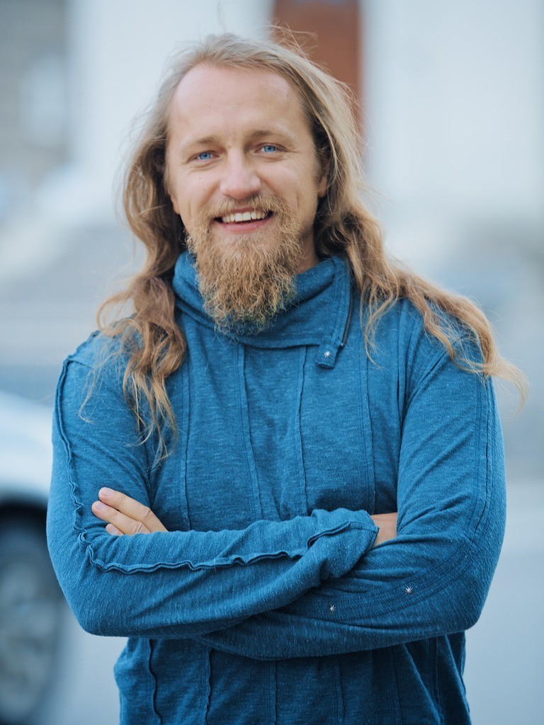 Дмитрий Троцкий: «Хочешь быть счастливым, будь им. И никакой инструкции не прилагается…»
